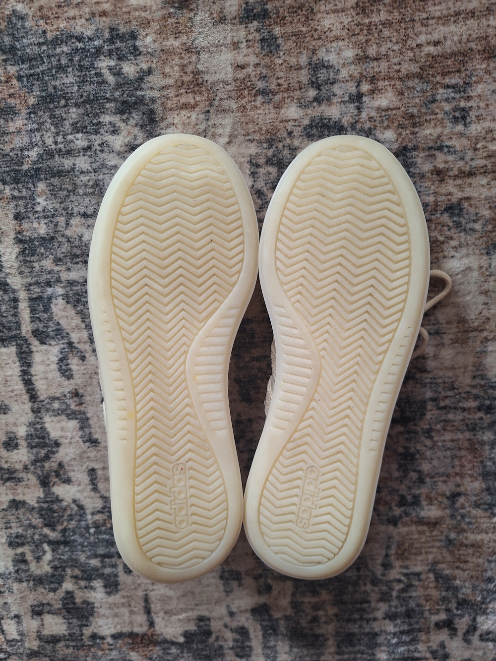 Like New Women’s Adidas Barreda Decode Platform Sneakers. Sz 8.5 - Picture 9 of 9